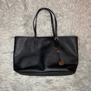 Michael Kors Large Leather Jet Set Tote